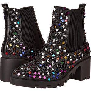 NWB Betsey Johnson Rowann Boots